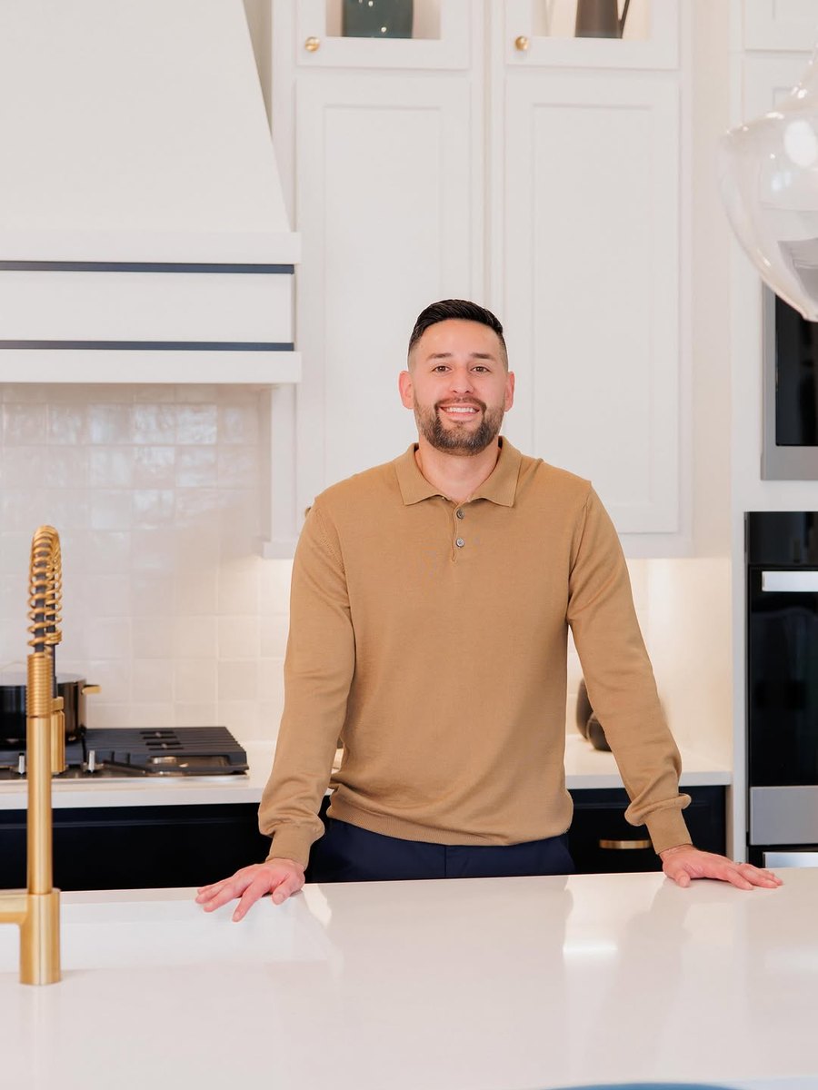 Francisco Martinez, REALTOR with Corcoran Genesis